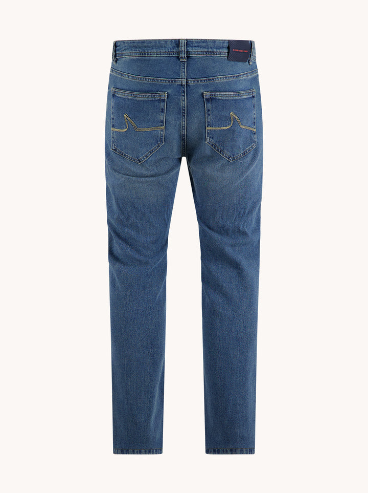 Jeans mit schmal zulaufender Passform