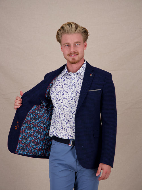 Blazer Small Structure