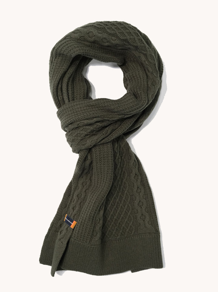 Scarf cable
