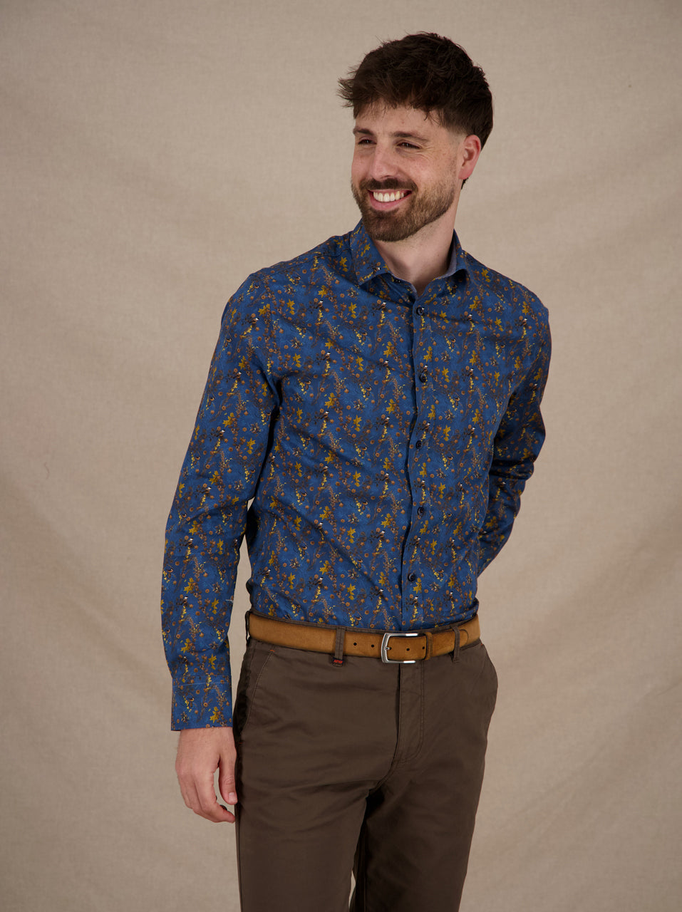 Shirt festive blooms