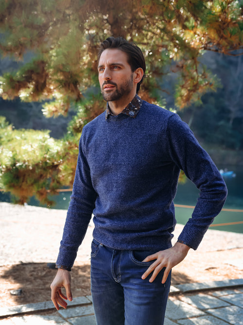 A Fish Named Fred men's Pullover Classic in Navy, worn by a model in Japan
