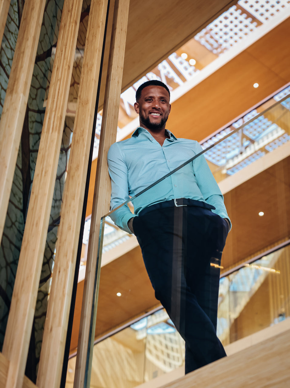 Shirt scale structure