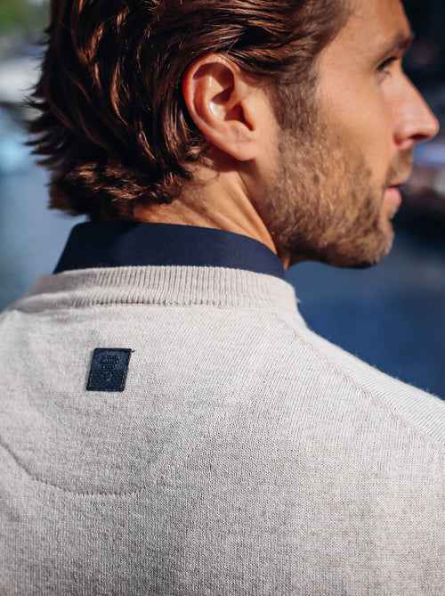 Classic pullover