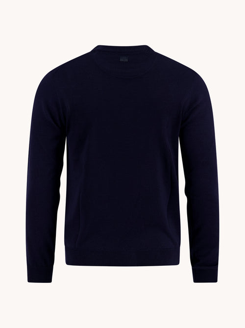 Classic pullover